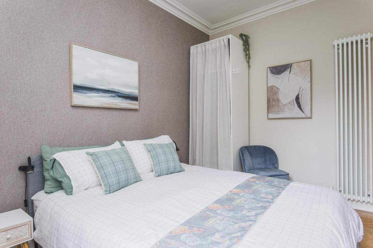 New Sleek 1Bd Edinburgh City Centre Stay Exteriör bild