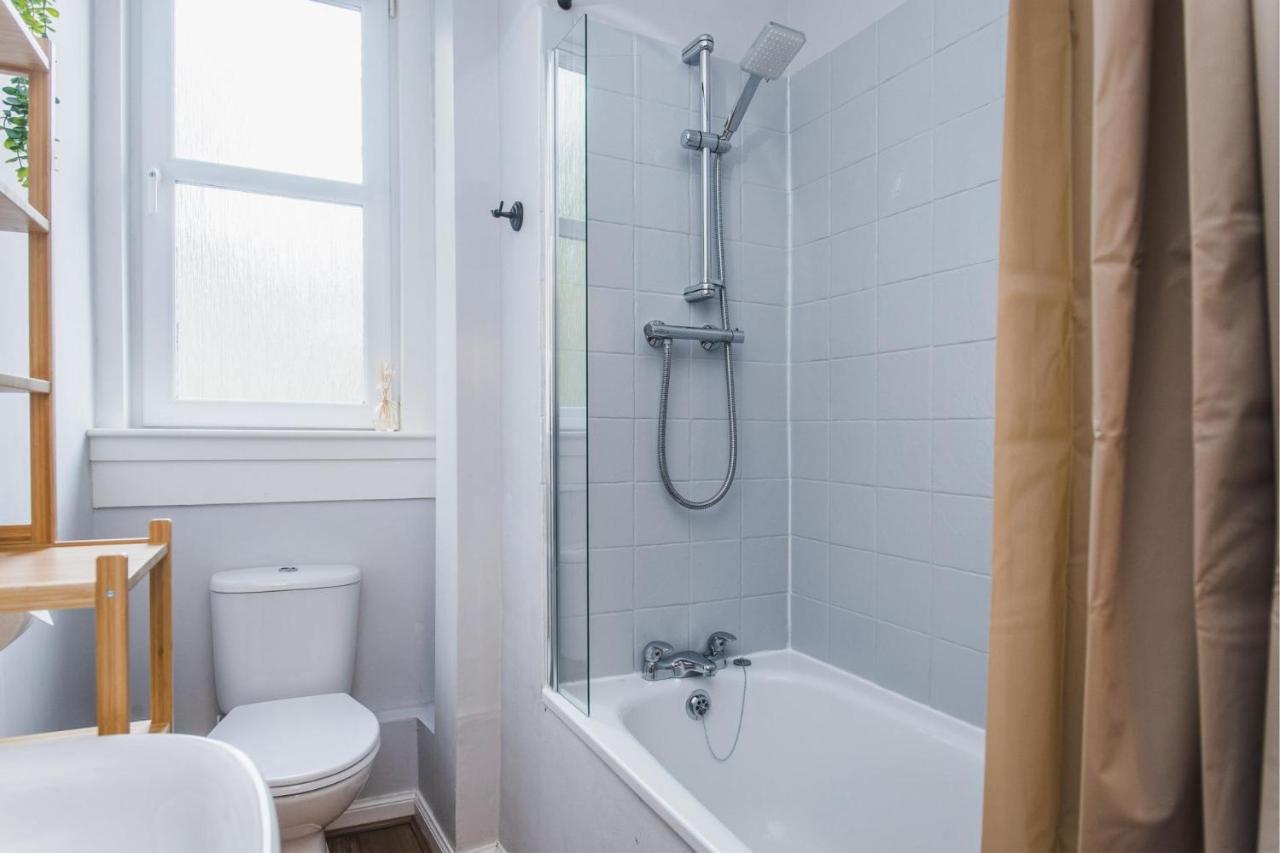 New Sleek 1Bd Edinburgh City Centre Stay Exteriör bild